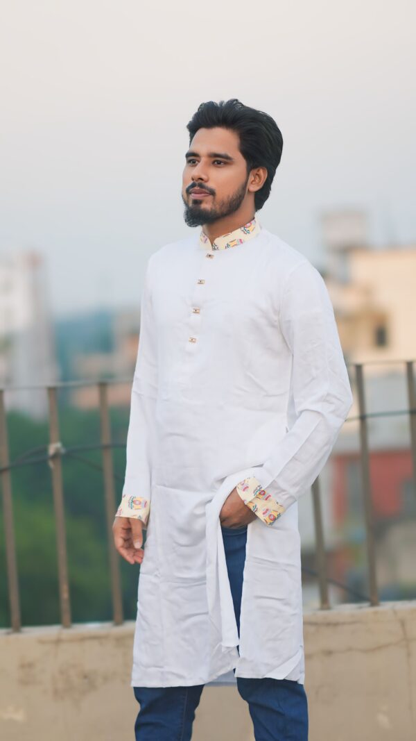 আকর্ষণীয় কন্টাস্ট পাঞ্জাবি